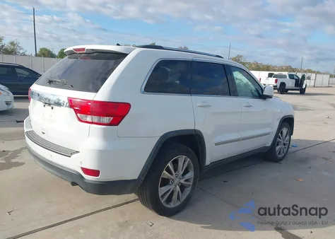 2013 Jeep Grand Cherokee Laredo z USA, uszkodzony, nr VIN 1C4RJEAG0DC632465